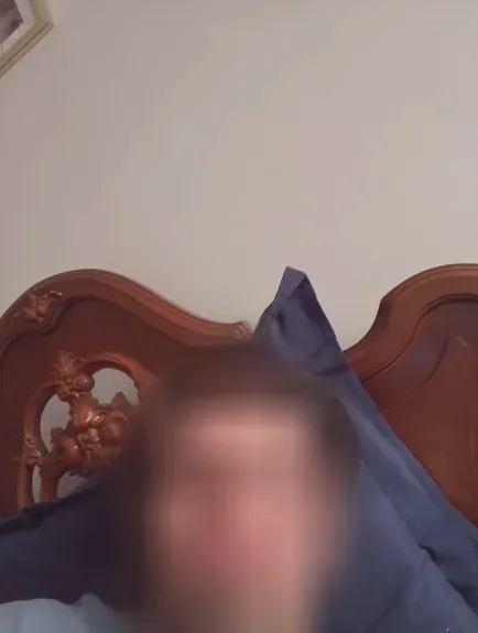 Annika, 24