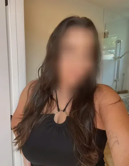 Christina, 36