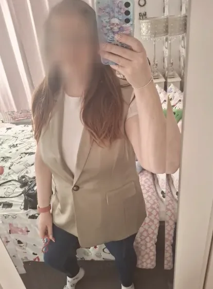 Thea, 38