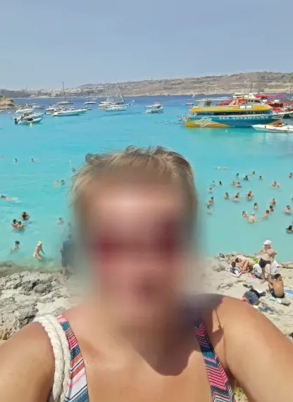 Vivien, 40